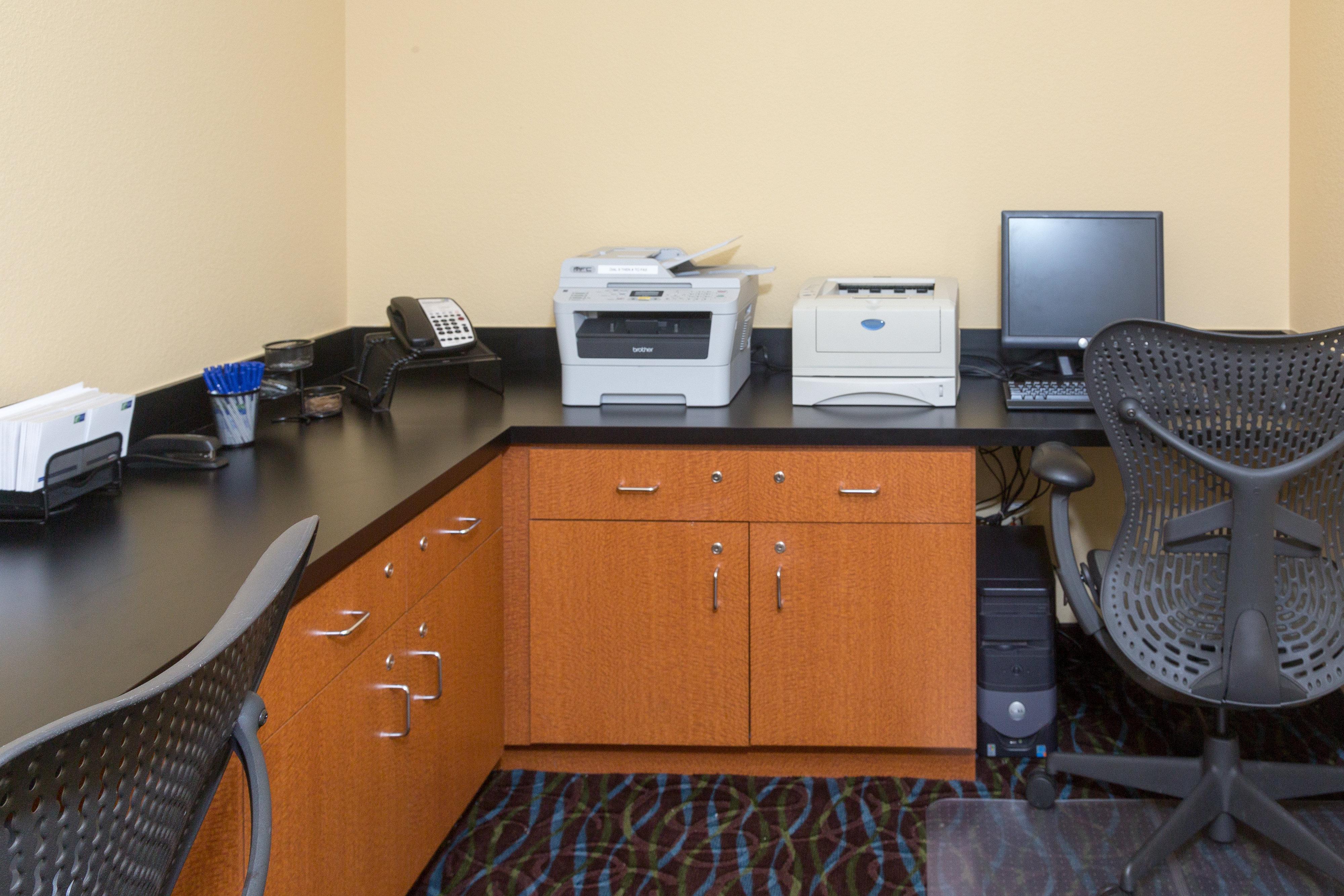 Holiday Inn Express Hotel & Suites Jacksonville Airport By Ihg Exterior photo