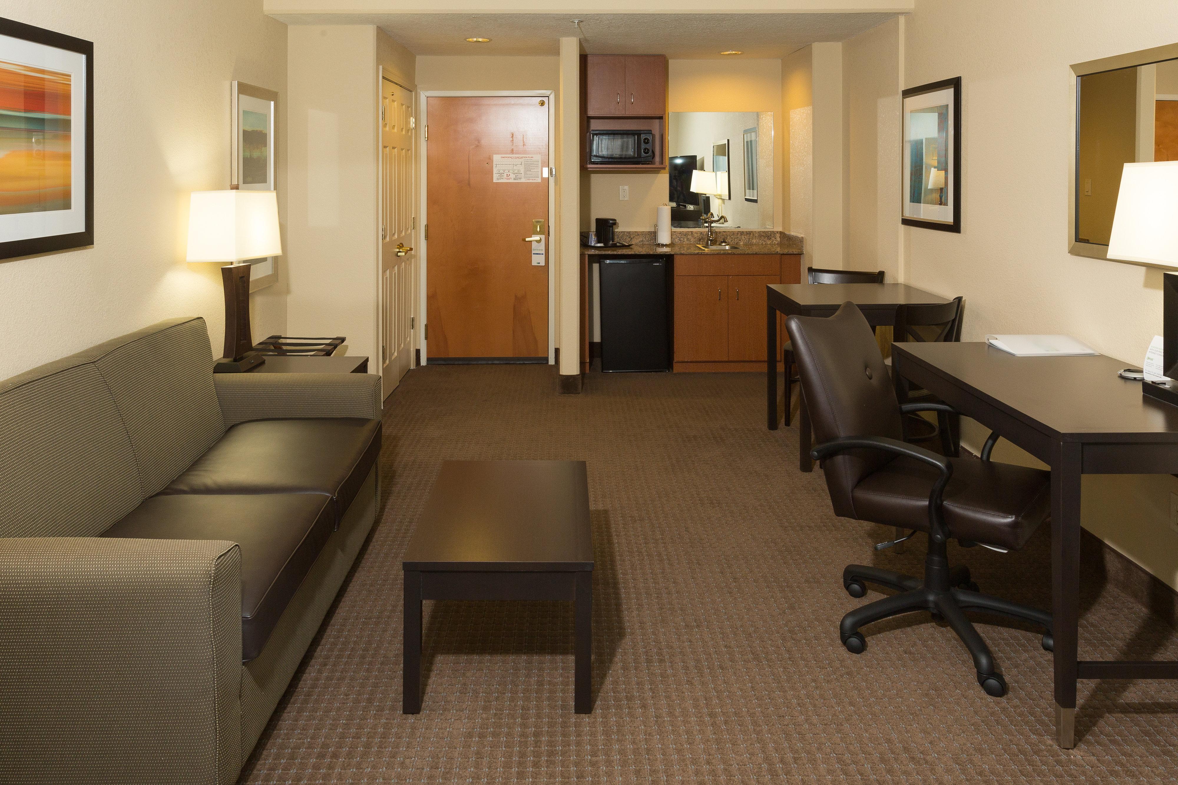 Holiday Inn Express Hotel & Suites Jacksonville Airport By Ihg Exterior photo