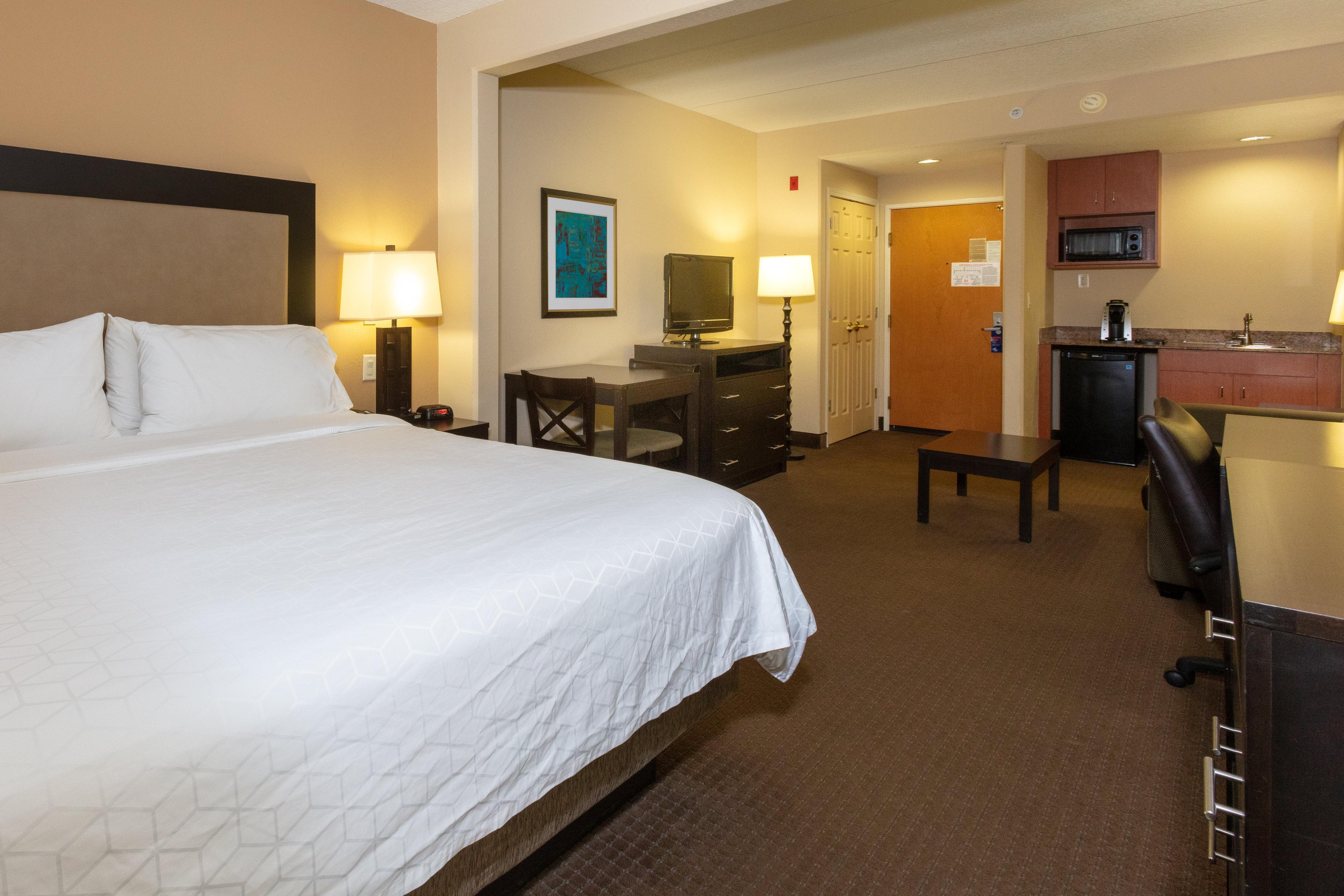Holiday Inn Express Hotel & Suites Jacksonville Airport By Ihg Exterior photo