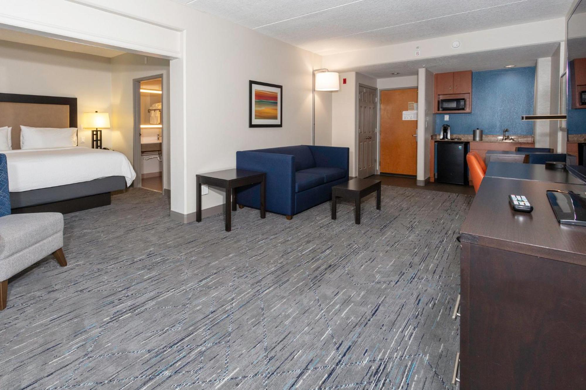 Holiday Inn Express Hotel & Suites Jacksonville Airport By Ihg Exterior photo